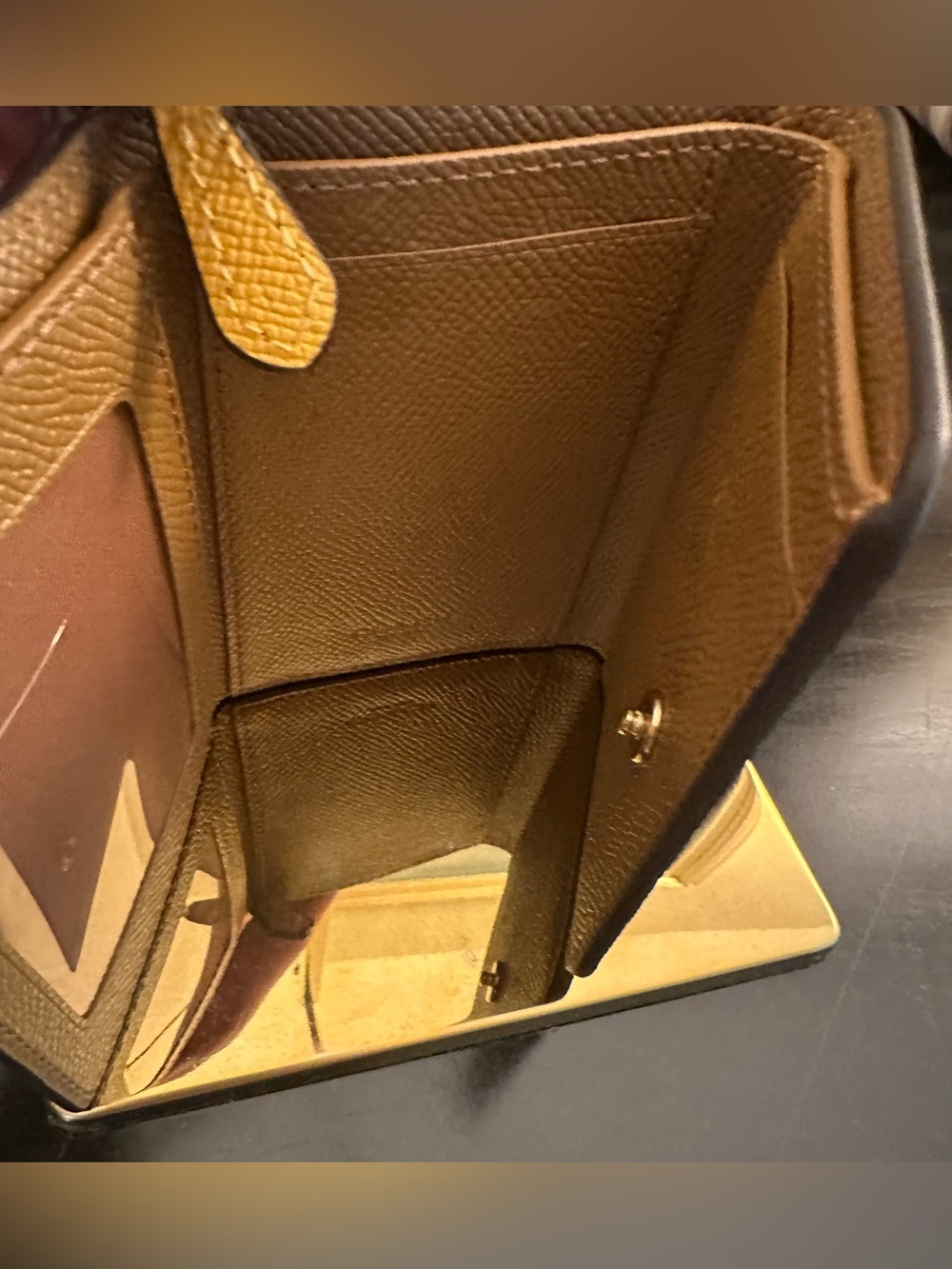 COACH IMCAH SMALL TRIFOLD WALLET IN COLORBLOCK - Picture 6 of 8